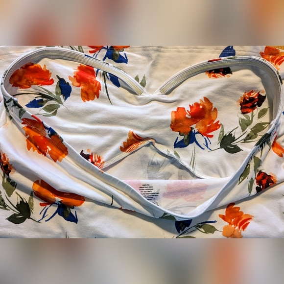 TORRID, NWOT, Foxy Knot Front, Floral Tube Top, Size 2X - Picture 9 of 13